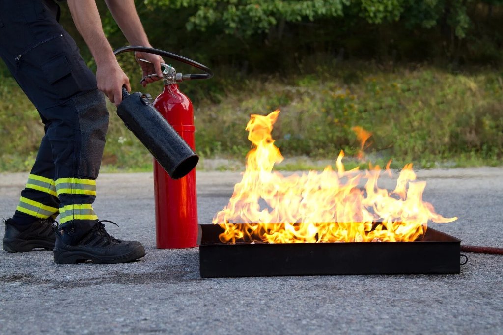 Quels sont équipements nécessaires en formation incendie ?